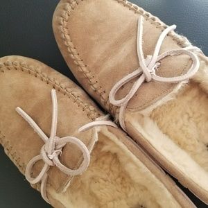 UGG Dakota moccasins